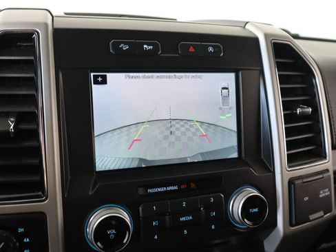 Used 2018 Ford F150 Lariat w/ Equipment Group 502A Luxury image 6