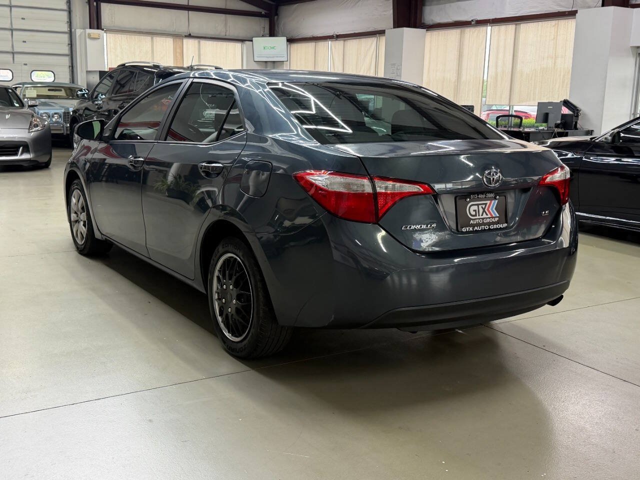 Used 2016 Toyota Corolla LE FWD image 4