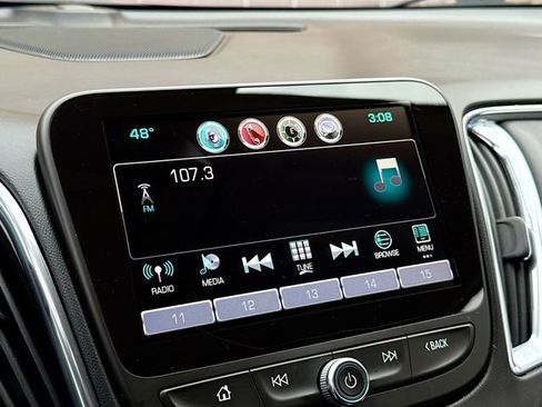 Used 2016 Chevrolet Malibu Premier w/ Driver Confidence Package II image 16