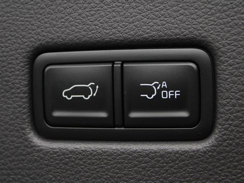 New 2027 Kia Carnival SX w/ Dark Edition Package FWD image 9