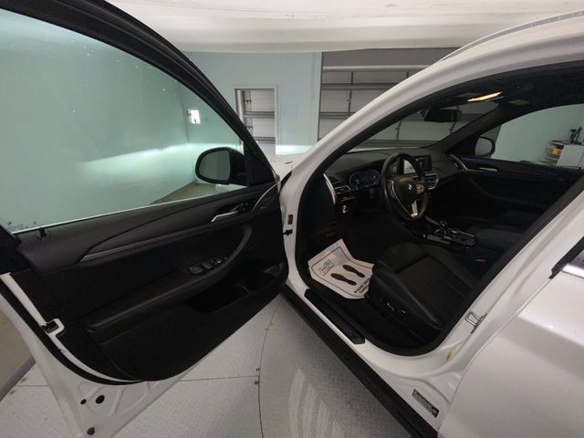 Used 2024 BMW X3 sDrive30i w/ Convenience Package RWD image 11
