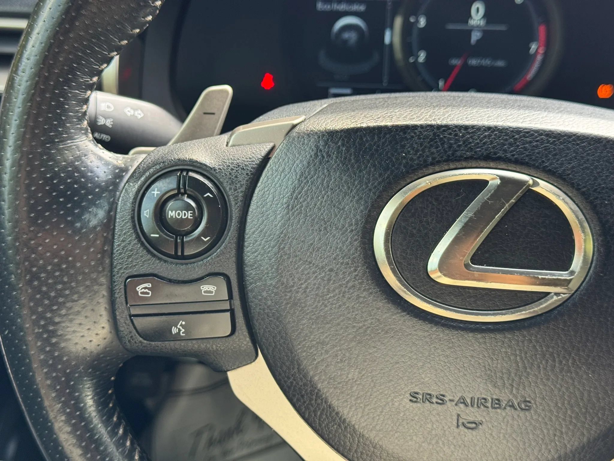 Used 2015 Lexus IS 350 w/ F-Sport Package RWD image 22