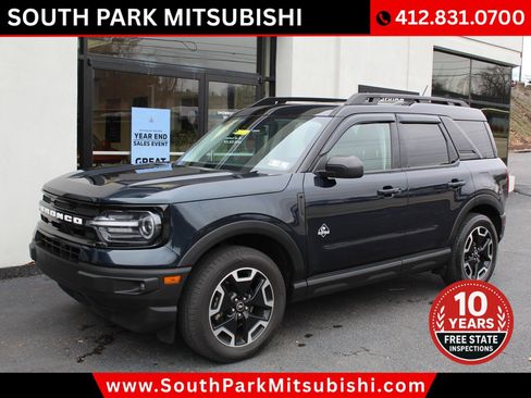 Used 2022 Ford Bronco Sport Outer Banks w/ Tech Package image 2