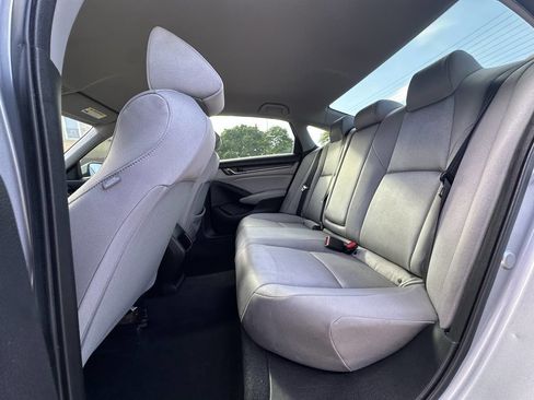 Used 2019 Honda Accord LX image 38