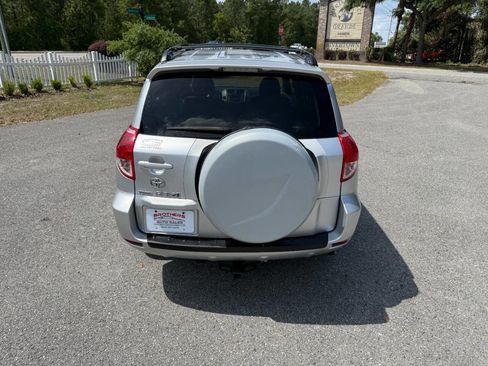 Used 2007 Toyota RAV4 2WD image 5