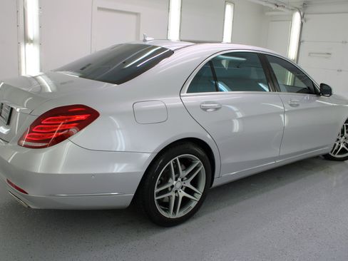 Used 2014 Mercedes-Benz S 550 Sedan image 30