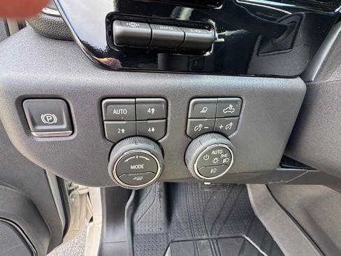 New 2026 Chevrolet Silverado 1500 ZR2 AWD/4WD image 15