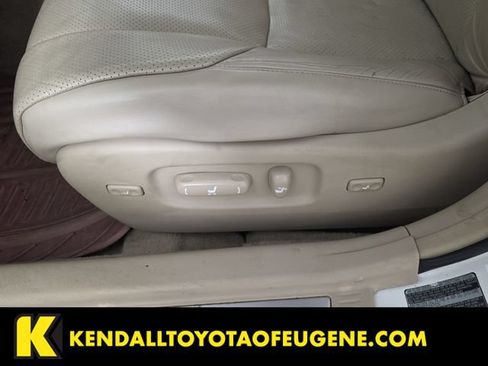 Used 2006 Toyota Avalon Limited FWD image 14