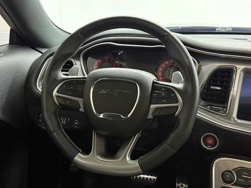 Used 2019 Dodge Challenger SRT Hellcat Redeye image 22