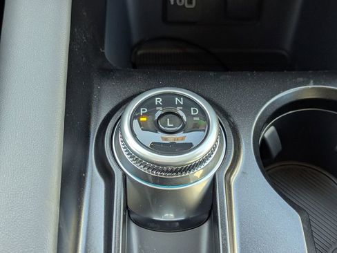 New 2026 Ford Explorer Active w/ Active Comfort Package image 10