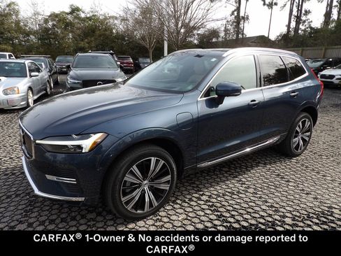 Used 2022 Volvo XC60 T8 Inscription w/ Advanced Package image 4