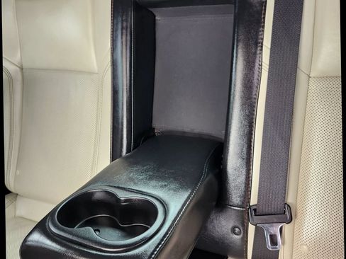 Used 2017 Dodge Challenger R/T Plus RWD image 13
