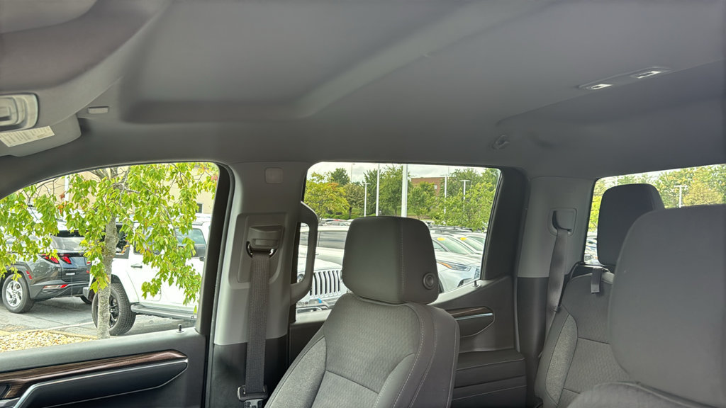Used 2023 Chevrolet Silverado 1500 LT AWD/4WD image 26