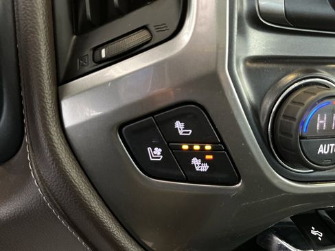 Used 2018 Chevrolet Silverado 2500 LTZ w/ Duramax Plus Package image 17