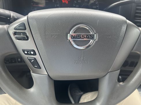 Used 2019 Nissan NV 2500 S w/ Back Door Glass Package RWD image 16