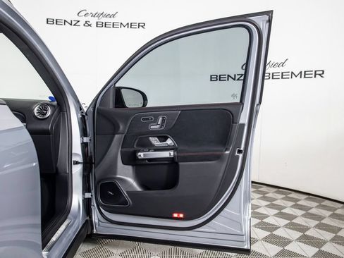 Used 2026 Mercedes-Benz GLB 35 AMG 4MATIC image 23