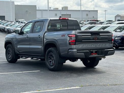 Used 2025 Nissan Frontier PRO-4X AWD/4WD image 7