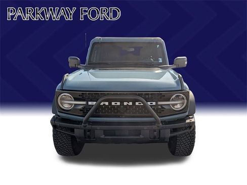 Used 2022 Ford Bronco Wildtrak image 2