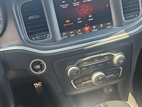 Certified 2022 Dodge Charger R/T RWD image 10