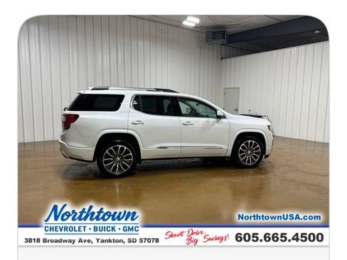 Used 2021 GMC Acadia Denali w/ Denali Ultimate Package AWD/4WD image 6