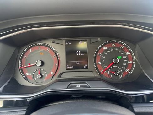 Used 2021 Volkswagen Jetta SE w/ SE Cold Weather Package FWD image 16