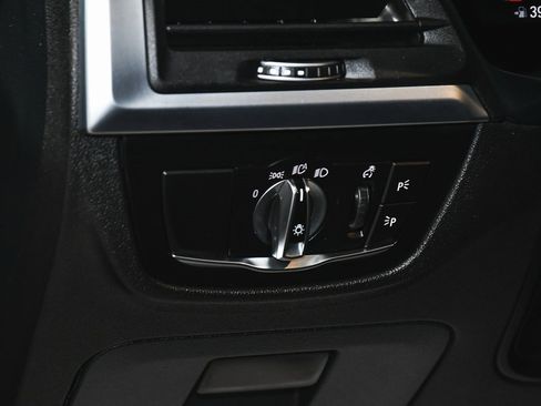 Used 2025 BMW X4 xDrive30i image 19