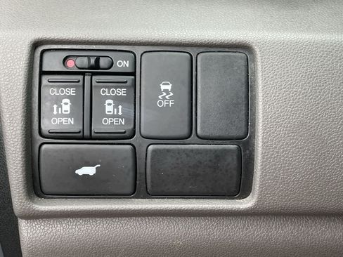 Used 2013 Honda Odyssey EX-L image 27