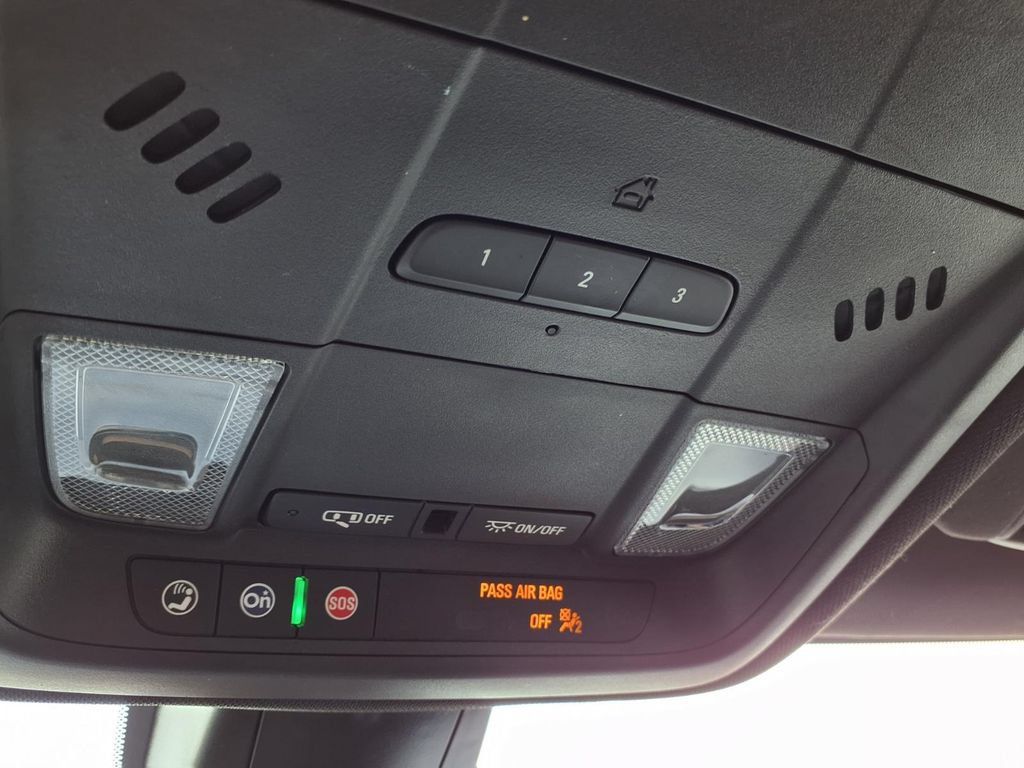 Used 2023 Chevrolet Blazer RS AWD/4WD image 19