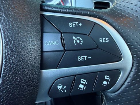 Used 2016 Dodge Charger SRT w/ Technology Group image 34