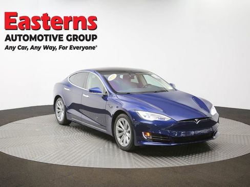 Used 2017 Tesla Model S 90D image 47