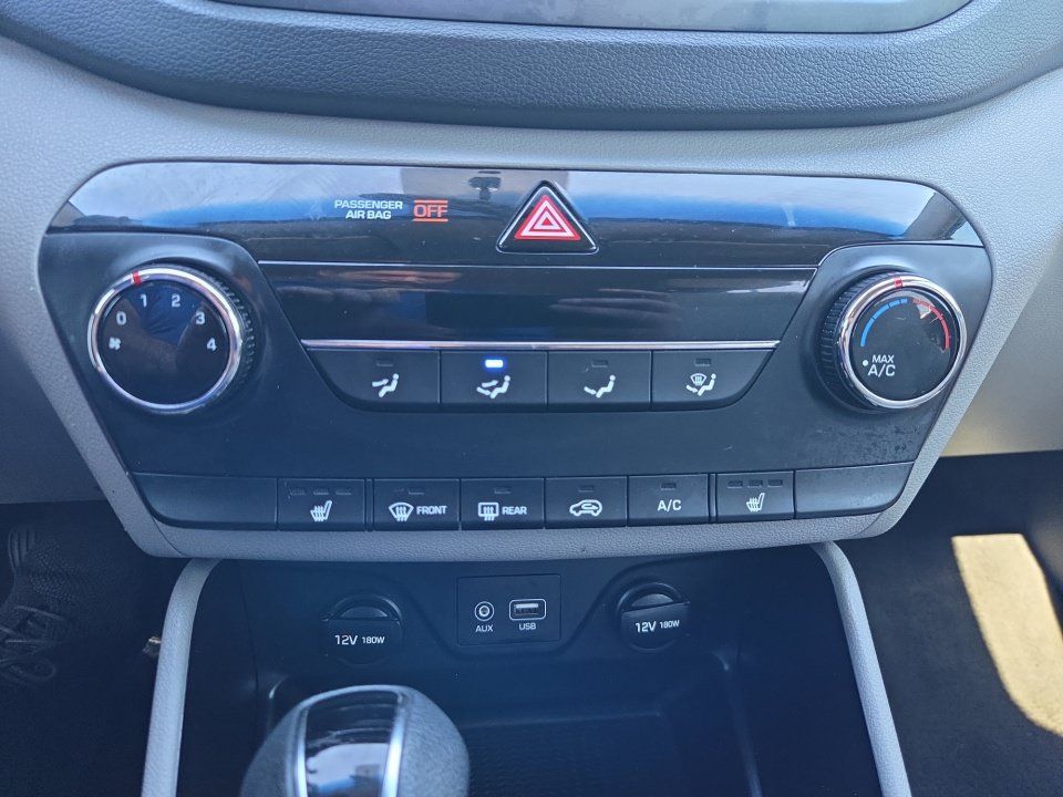 Used 2018 Hyundai Tucson SEL AWD/4WD image 22