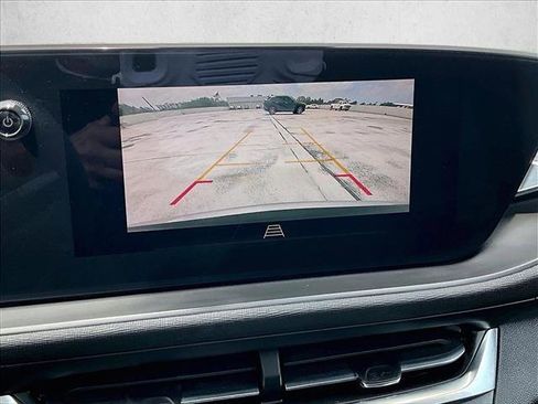 Used 2024 Buick Envista Preferred w/ Convenience II Package image 23