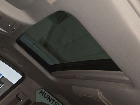 Used 2020 Chevrolet Tahoe LT image 22