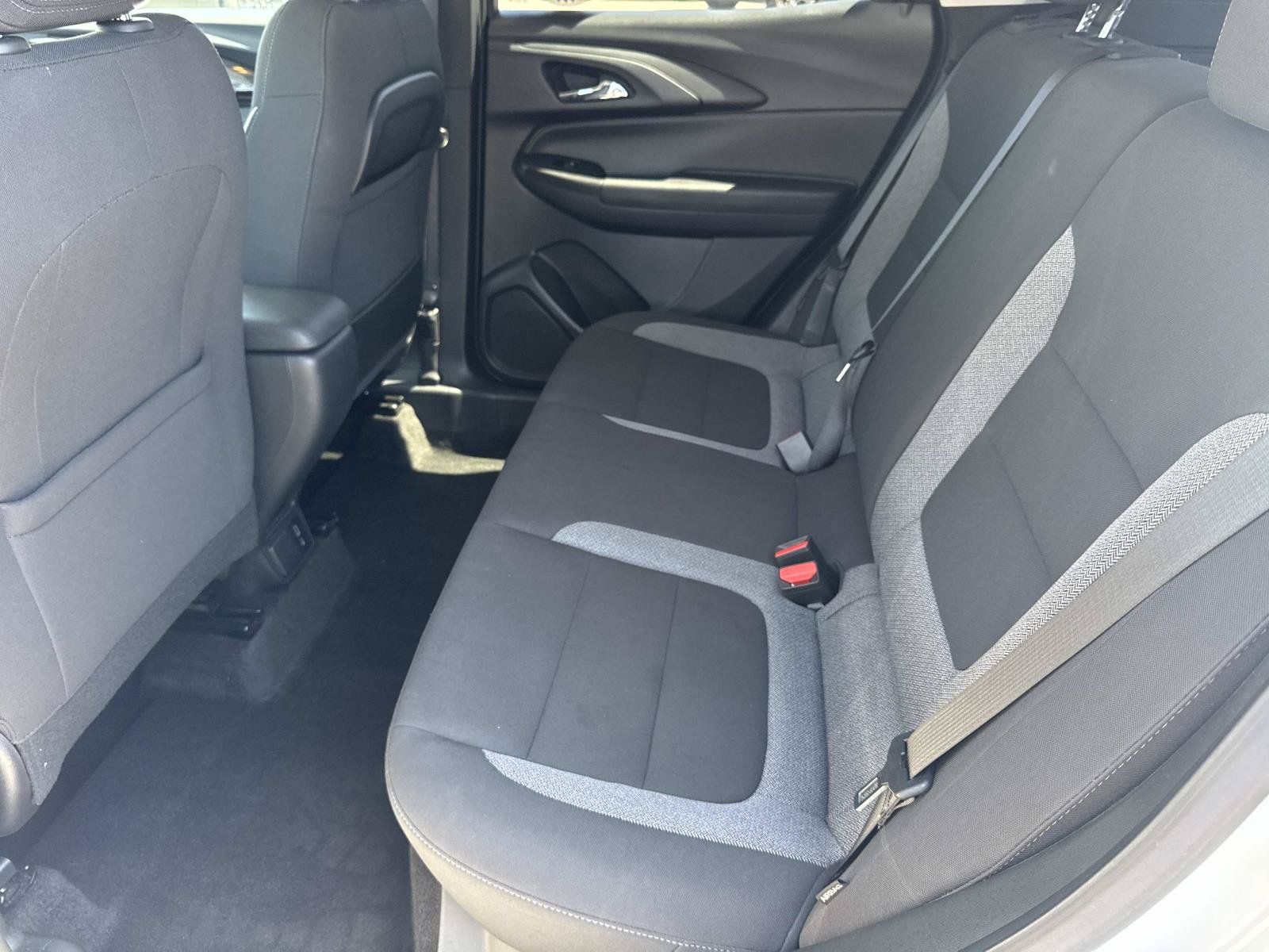 Used 2023 Chevrolet TrailBlazer LT w/ Convenience Package FWD image 27
