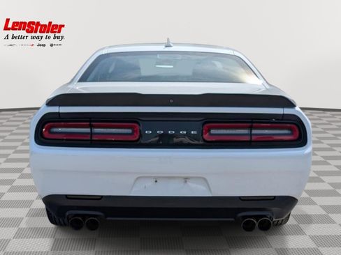 Used 2019 Dodge Challenger SXT w/ Blacktop Package image 4