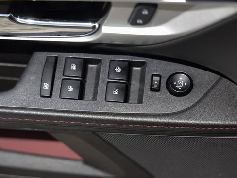 Used 2013 GMC Terrain SLE FWD image 40