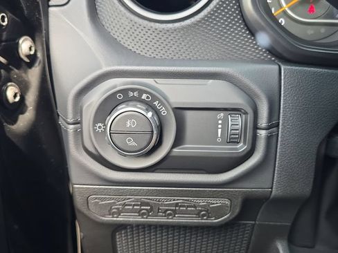 New 2026 Jeep Gladiator Rubicon AWD/4WD image 22