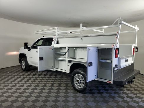 New 2026 Chevrolet Silverado 2500 W/T w/ WT Convenience Package RWD image 6