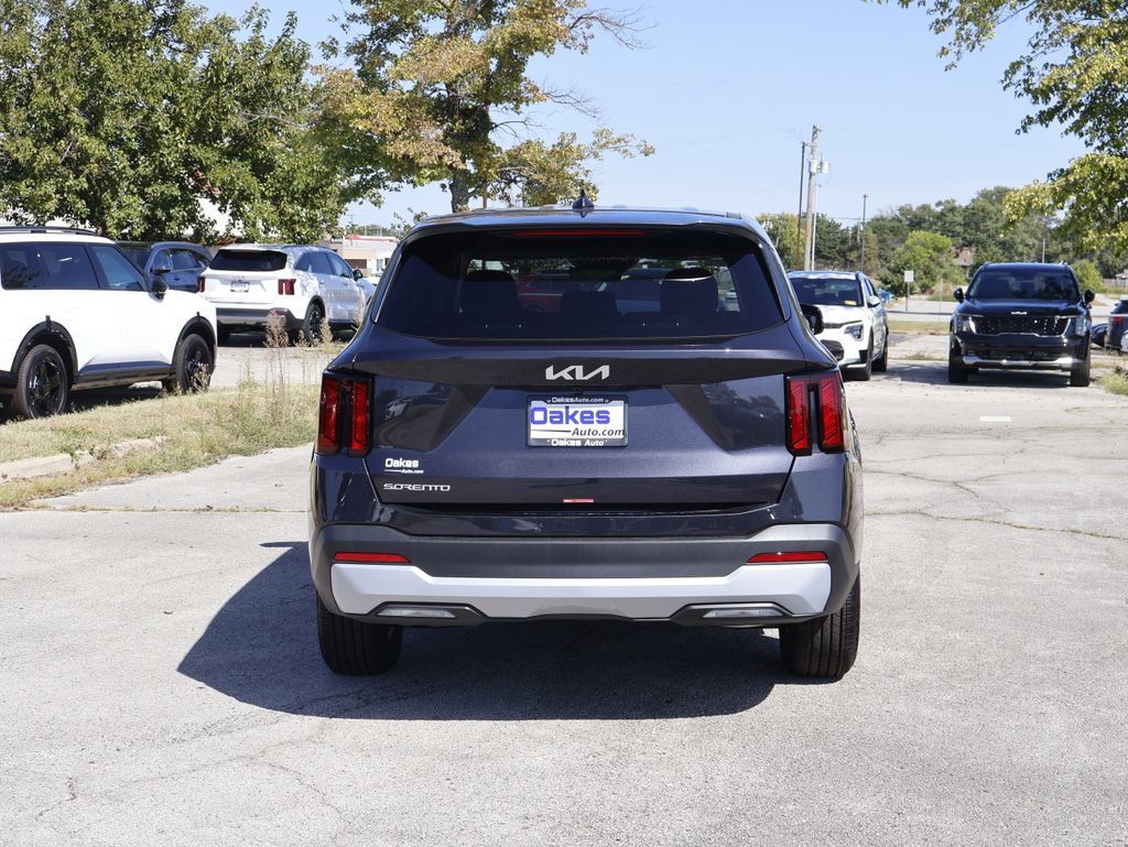 New 2026 Kia Sorento LX FWD image 5
