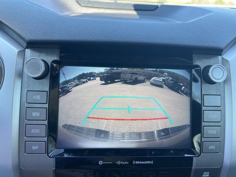 Used 2020 Toyota Tundra SR5 w/ SR5 Upgrade Package image 9