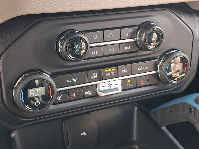 Used 2024 Ford Bronco Wildtrak AWD/4WD image 16