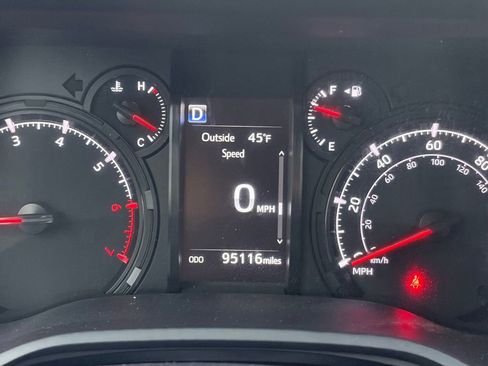 Used 2021 Toyota 4Runner SR5 Premium AWD/4WD image 31