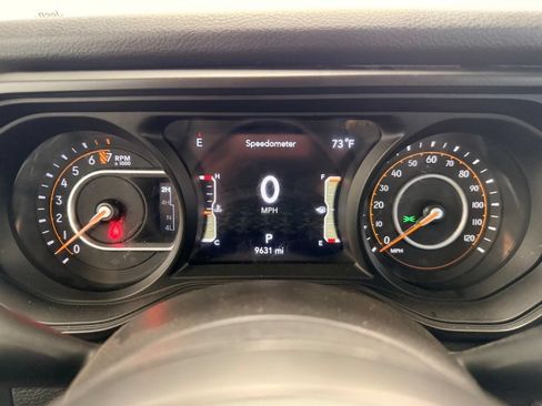 Used 2024 Jeep Wrangler Sport AWD/4WD image 15