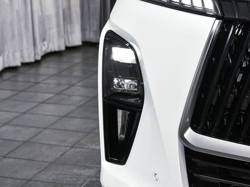 Used 2025 INFINITI QX80 Sensory image 82