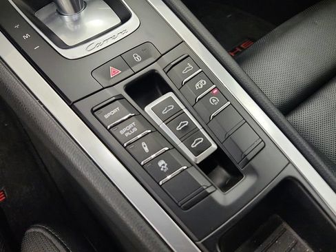 Used 2013 Porsche 911 Carrera 4S AWD/4WD image 35