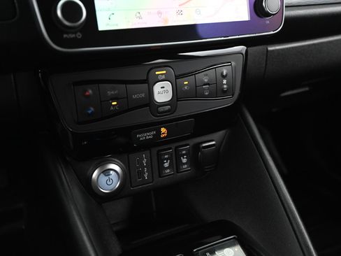 Used 2022 Nissan Leaf SV Plus w/ Protection Package image 32