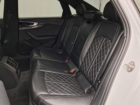 Used 2022 Audi S4 Premium Plus image 38