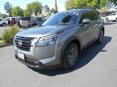 Used 2025 Nissan Pathfinder SV w/ Cargo Package