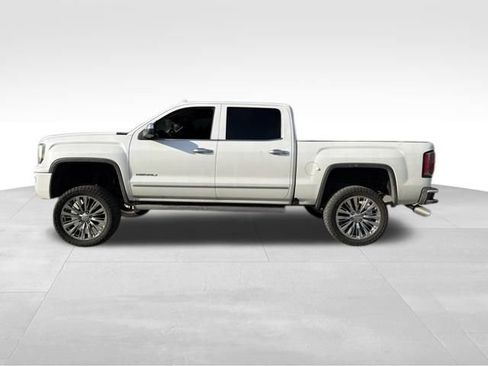 Used 2017 GMC Sierra 1500 Denali w/ Denali Ultimate Package AWD/4WD image 5