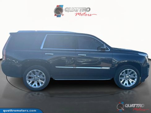 Used 2019 Cadillac Escalade Luxury image 7